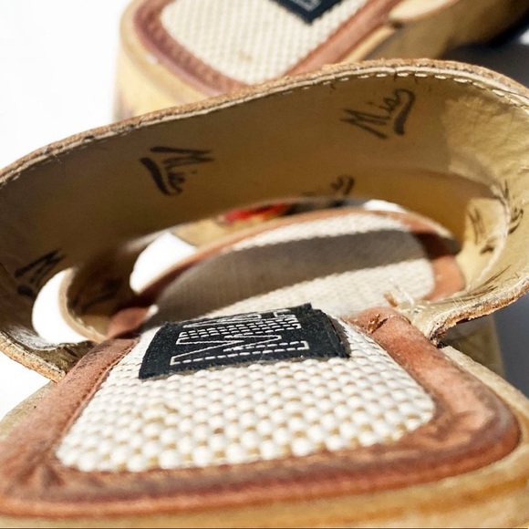 SOLD Vintage 70s "MIA" Brazilian Platform Sandals - Picture 11 of 16